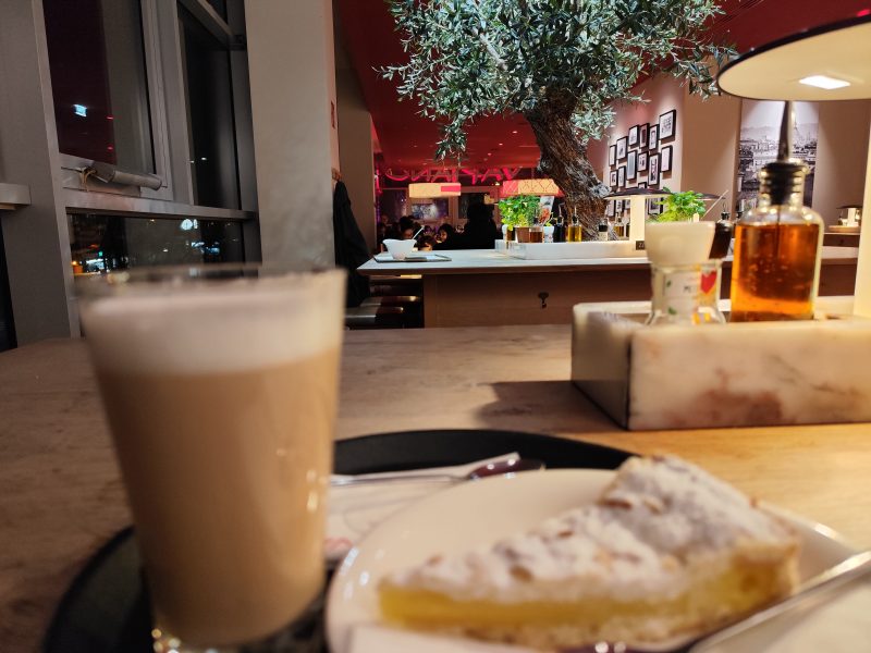 VaPiano @ Donauzentrum